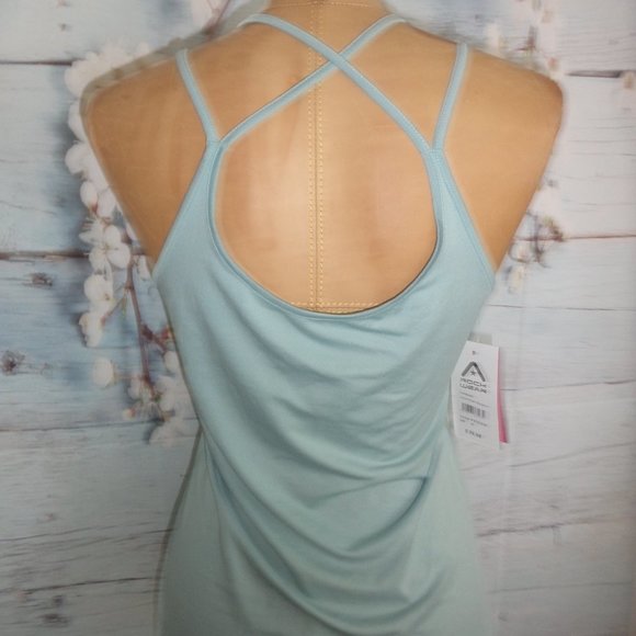 REDUCED ! Rockwear top - Picture 3 of 5